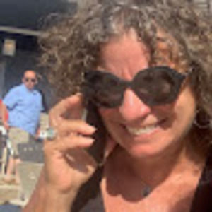 Meet your Posher, Helayne